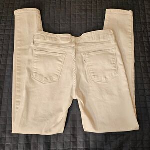 Levi's White Skinny Ankle 711 - size 27